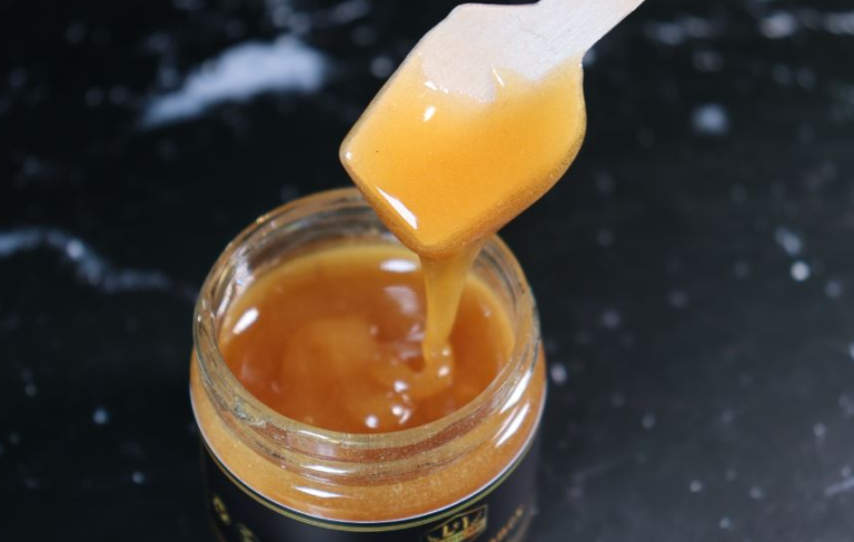 How to use Manuka honey for hair